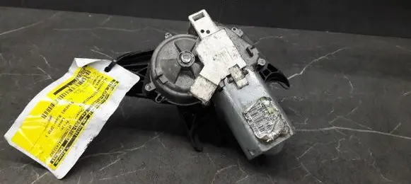 Renault Twingo II Rear window wiper motor 8200311486H