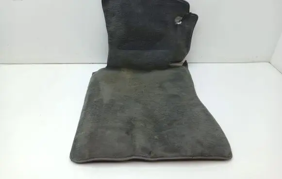 Mercedes-Benz S W126 Front floor carpet liner 1266846129