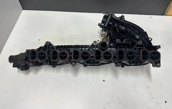 BMW 5 F10 F11 Intake manifold 7800088