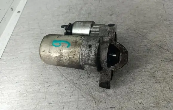 Peugeot 207 Starter motor 