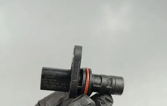 Jaguar F-Pace Crankshaft speed sensor G4D36C315AA