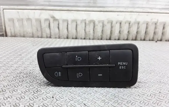 Headlight level height control switch