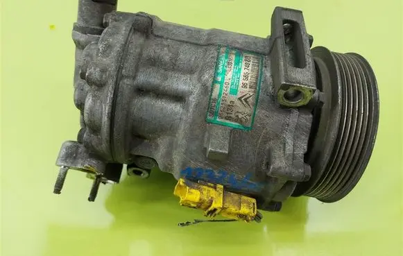 Peugeot 407 Air conditioning (A/C) compressor (pump) 9656574080