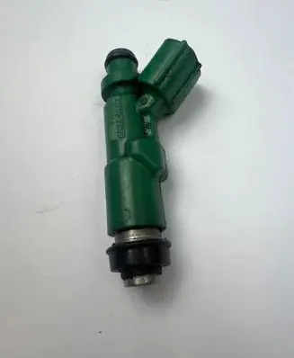 Toyota Prius (XW20) Fuel injector 2325021020