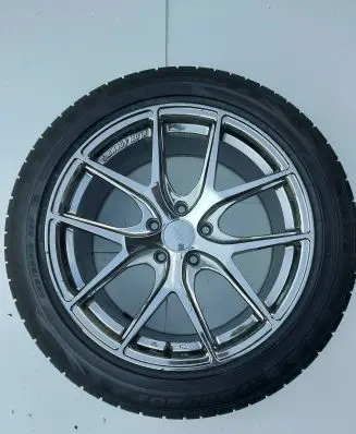 Nissan Qashqai R18 alloy rim 
