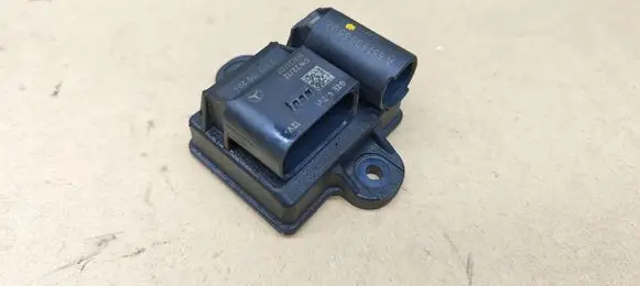 Mercedes-Benz C W204 Glow plug pre-heat relay A6519005502