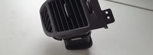 Hyundai Santa Fe Dashboard side air vent grill/cover trim