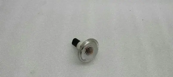 Land Rover Range Rover L322 Front fender indicator light XGB000012