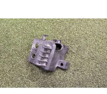 Renault Trafic III (X82) Radiator mount bracket 622206388R