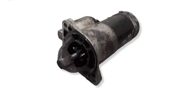 Opel Astra H Starter motor 55353857 M001T30072