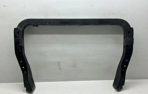 Radiator support slam panel bracket