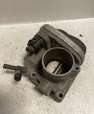 Skoda Fabia Mk1 (6Y) Throttle valve 047133062D 5WS02091