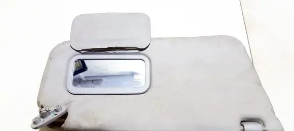 Sun visor