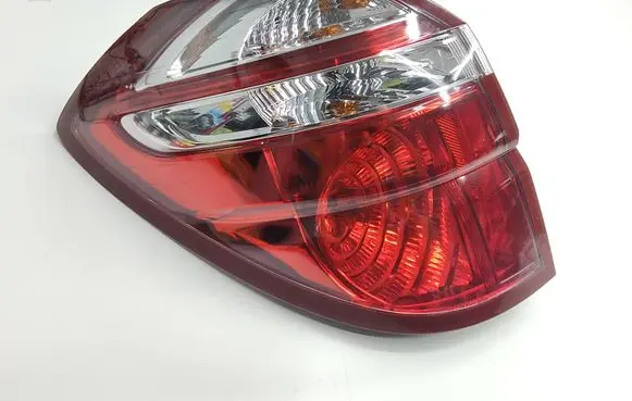 Subaru Outback Rear/tail lights