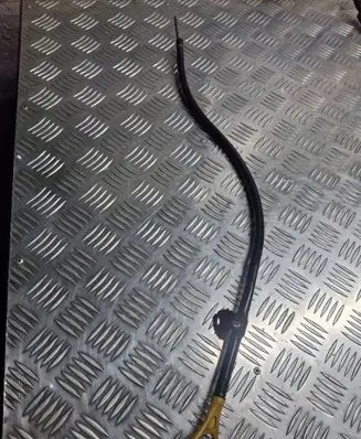 KIA Sorento Oil level dip stick 