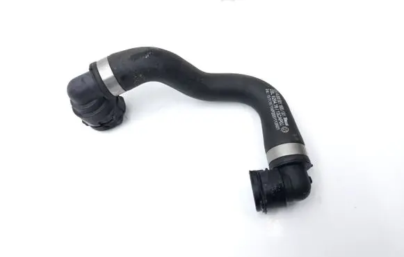 Mercedes-Benz C W205 Engine coolant pipe/hose A2055011600