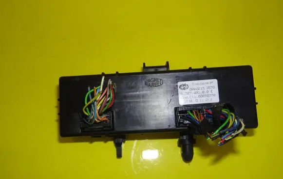 Alfa Romeo 166 Comfort/convenience module 572740100E 0000215