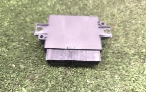 Land Rover Discovery 5 Parking PDC control unit/module GX6315C859 D25KE311638