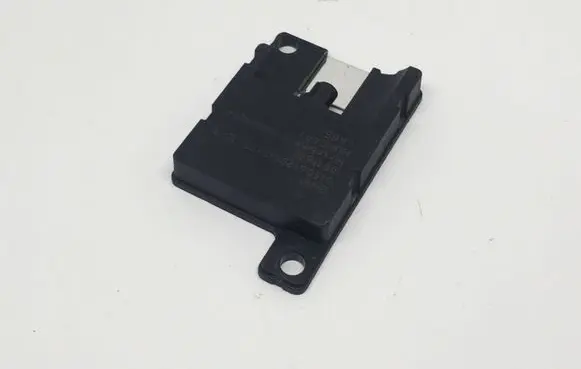 BMW X5 E70 Bluetooth antenna 6928461