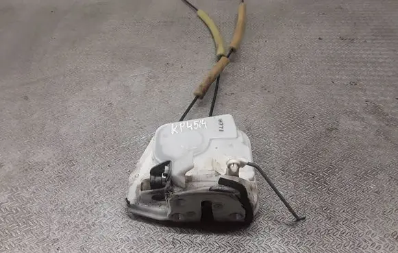 Mazda 6 Front door lock 