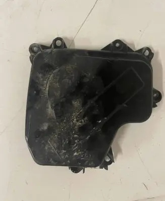 BMW 3 E90 E91 Headlight/headlamp dust cover 66532R