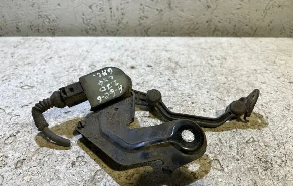 Audi A4 S4 B8 8K Front height sensor lever 1T0907503 H04200HZ