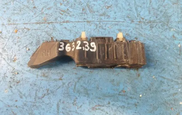 Hyundai Accent V Front bumper mounting bracket 865141R000