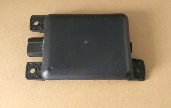 Mazda CX-3 Distronic sensor radar DB2R67Y90A