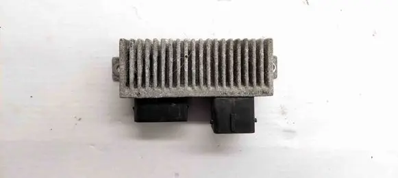 Glow plug pre-heat relay