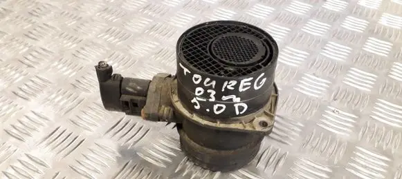 Volkswagen Touareg I Mass air flow meter 074906461B 0281002461