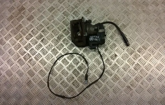 BMW X3 F25 Rear brake caliper
