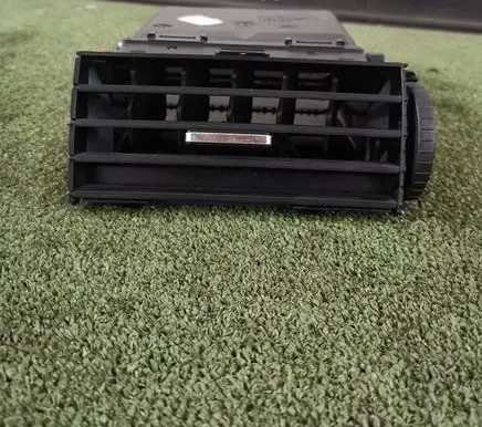 Ford C-MAX I Dash center air vent grill 3M51R014L21BE