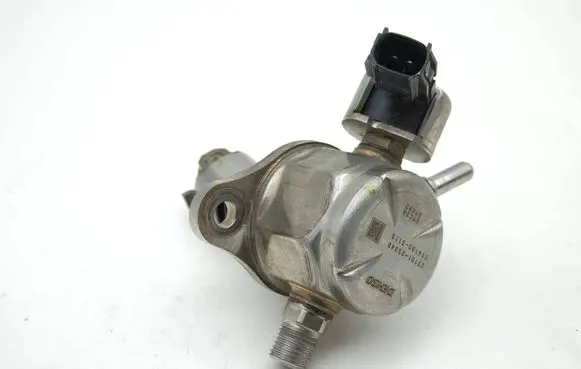 Lexus UX Fuel injection high pressure pump 2310125040 09C28 2961003115