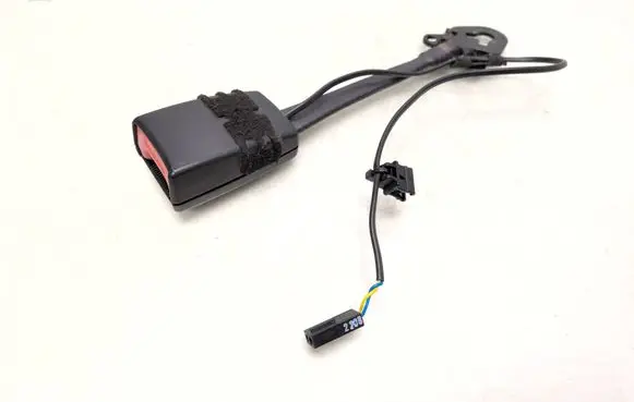 Skoda Superb B6 (3T) Front seatbelt buckle 3T0858471