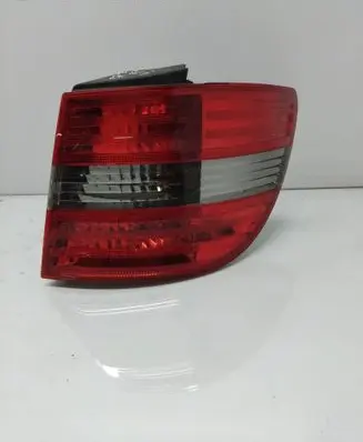 Mercedes-Benz B W245 Rear/tail lights 27520217 A169820