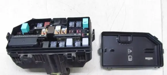 Honda CR-V Fuse box set