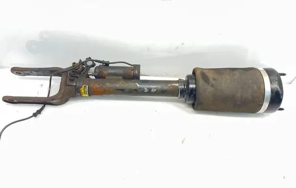 Mercedes-Benz ML W164 Front shock absorber/damper 1514000769 B4LF1Z005A05