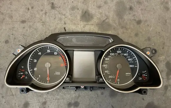 Audi A5 8T 8F Speedometer (instrument cluster) 8T0920981A 503001890202