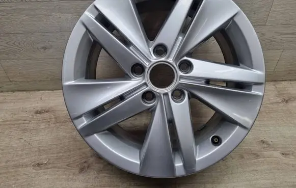 Volkswagen Golf VIII R16 alloy rim 5H0601025
