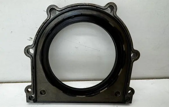 Mercedes-Benz C W204 Crankshaft Holder AS9U3