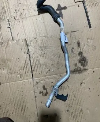 Audi Q7 4L Engine coolant pipe/hose 7L0819308A