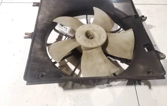 Honda Accord Radiator cooling fan shroud 