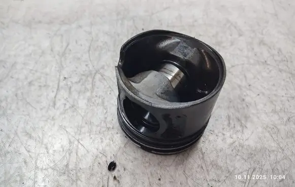 KIA Sorento Piston 
