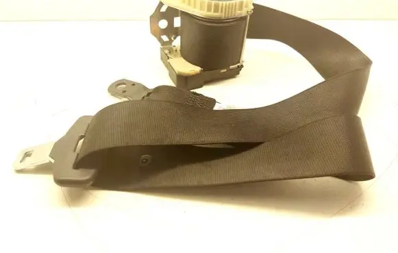 BMW Z4 E85 E86 Rear seatbelt 7016875 72117016875