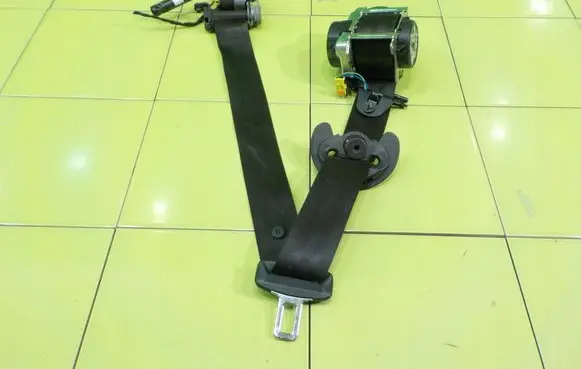 Jaguar XE Front seatbelt 635393300A BEZPIECZENSTWA