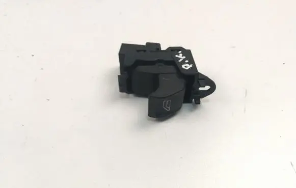 Volvo V70 Electric window control switch 30773272