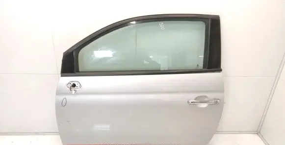 Fiat 500 Front door