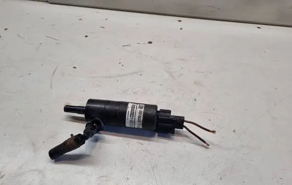 Opel Signum Headlight washer pump 90508709 19222