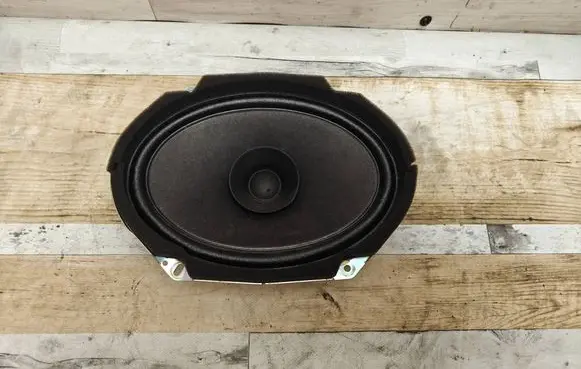 Mazda 5 Front door speaker C24366960
