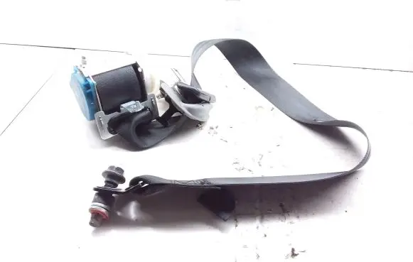 KIA Sorento Rear seatbelt 898102P010 898202P010